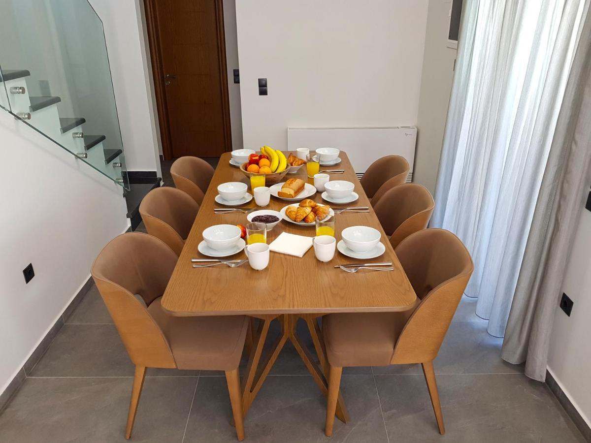 Four Seasons Homes สตาโลส ภายนอก รูปภาพ